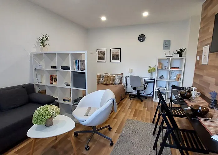 アパート Skandi Garzon Dunaújváros